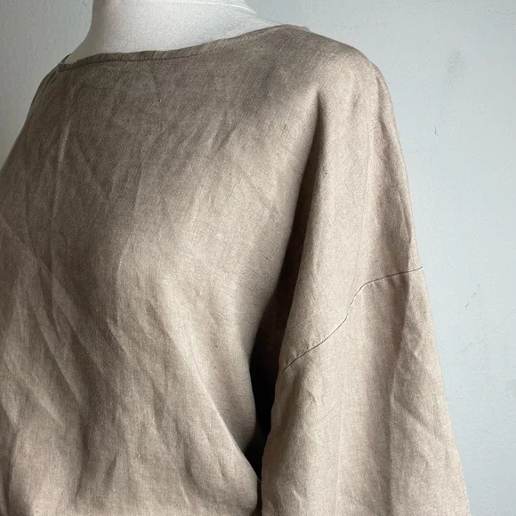 MIRANDA BENNETT STUDIO LINEN WRAP TOP - Picture 5 of 9